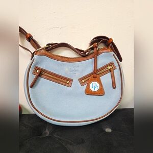 Dooney & Bourke 1975